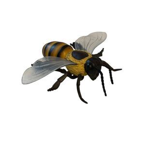 Safari LTD Honey Bee Incredible Creatures Figure